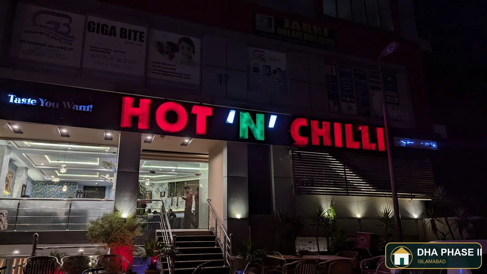 Hot 'n' Chilli in DHA Phase 2 Islamabad — photo 11