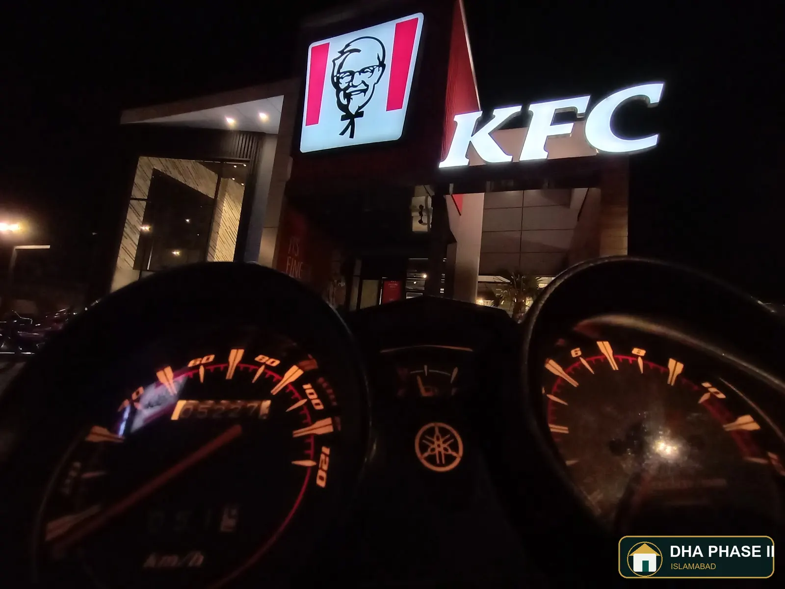 KFC WTC, DHA Phase 2 Islamabad customer review photo 5 by Chaudhry Fahadi