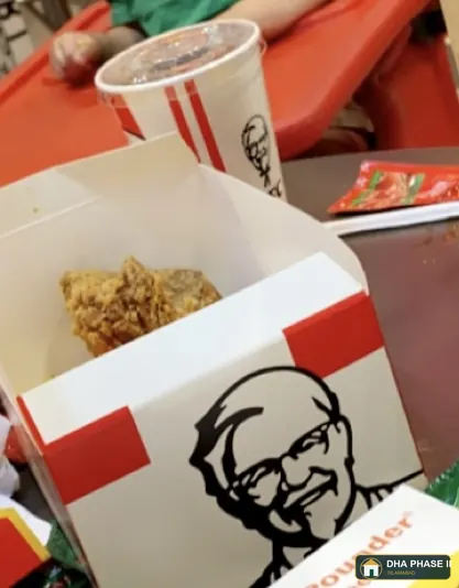 KFC WTC, DHA Phase 2 Islamabad customer review photo 1 by Amar