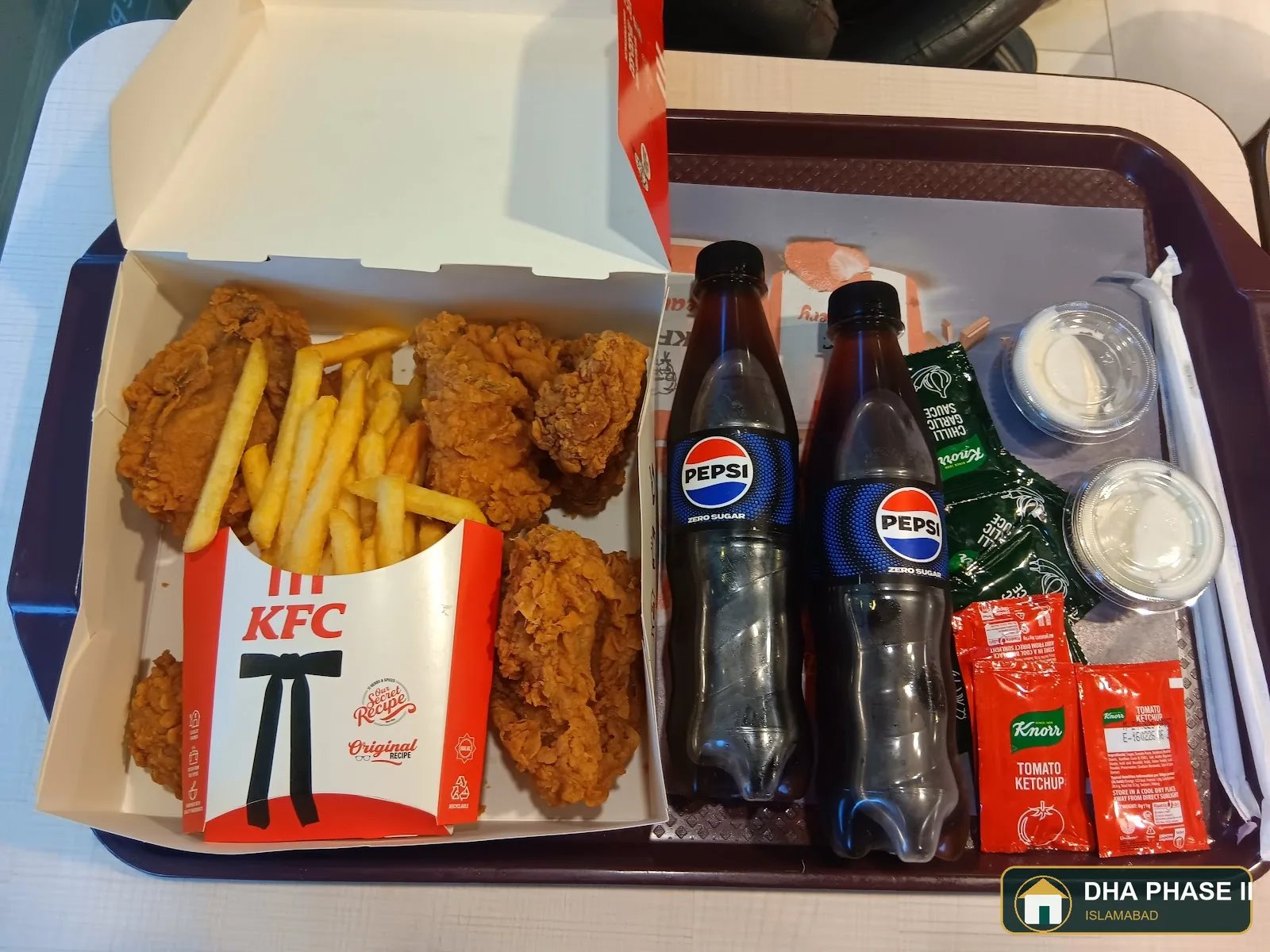 KFC in DHA Phase 2 Islamabad — photo 11