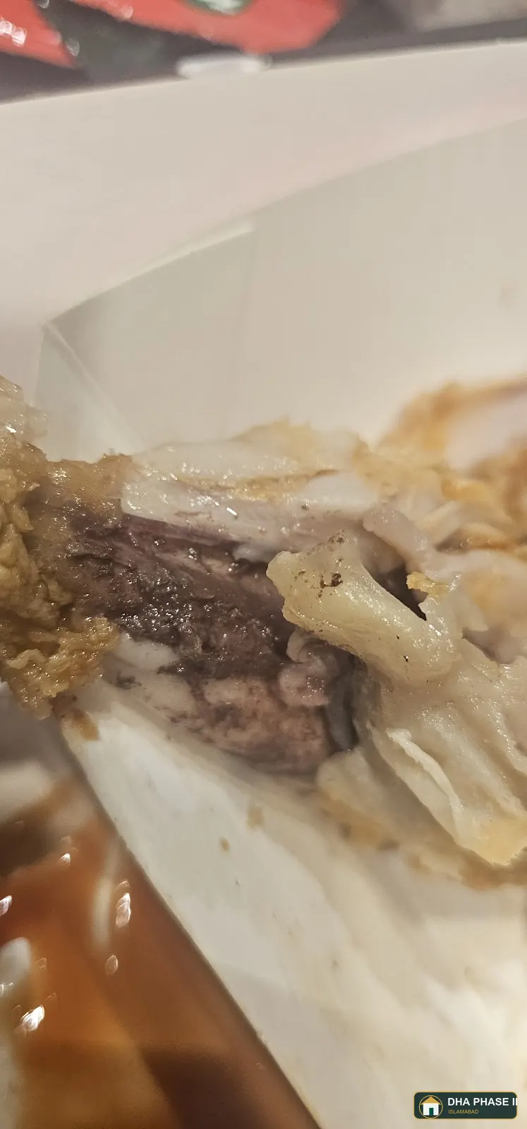 KFC Sector E, DHA Phase 2 Islamabad customer review photo 5 by Moiz Banoori