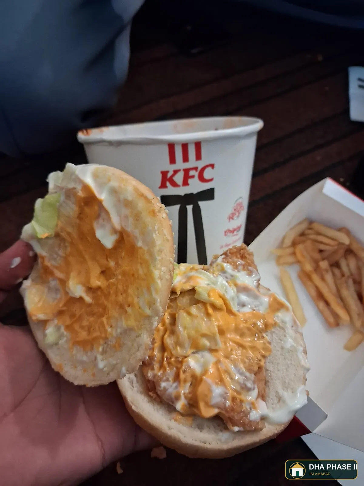 KFC Sector E, DHA Phase 2 Islamabad customer review photo 1 by Ahmed Sabir