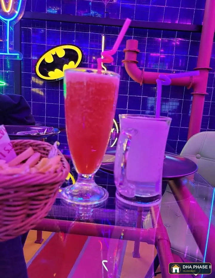 Lit Restaurant in DHA Phase 2 Islamabad — photo 12