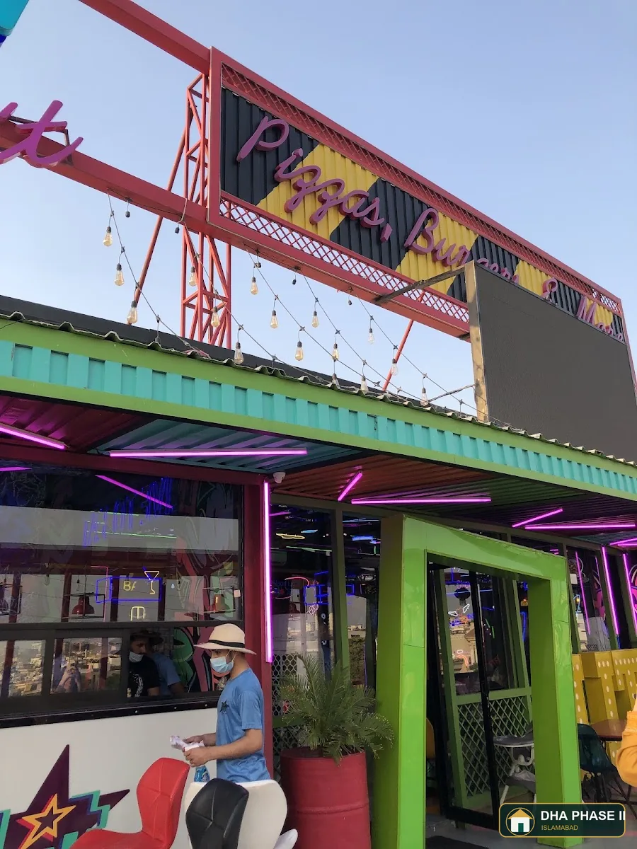 Lit Restaurant in DHA Phase 2 Islamabad — photo 5