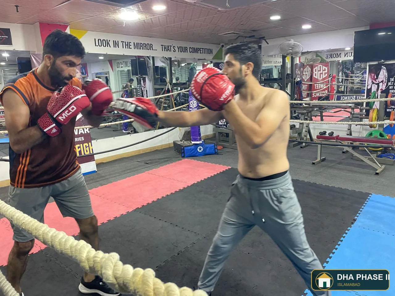 MOIN KHAN BOXING MMA ACADEMY