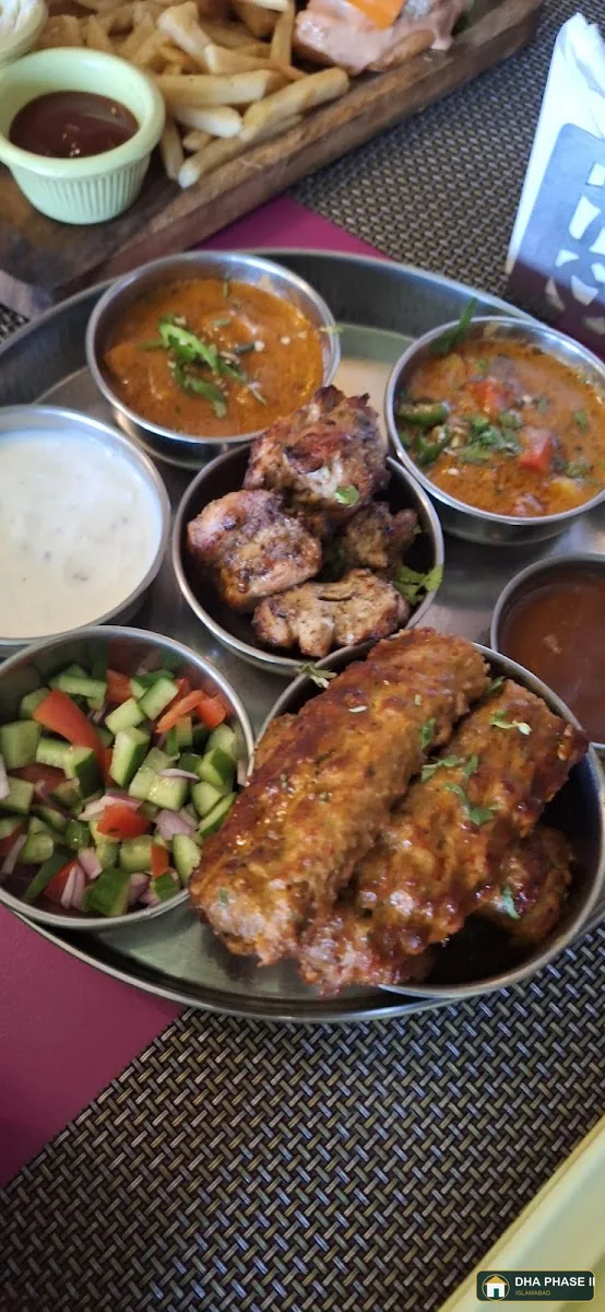 Namak Mirchi in DHA Phase 2 Islamabad — photo 7