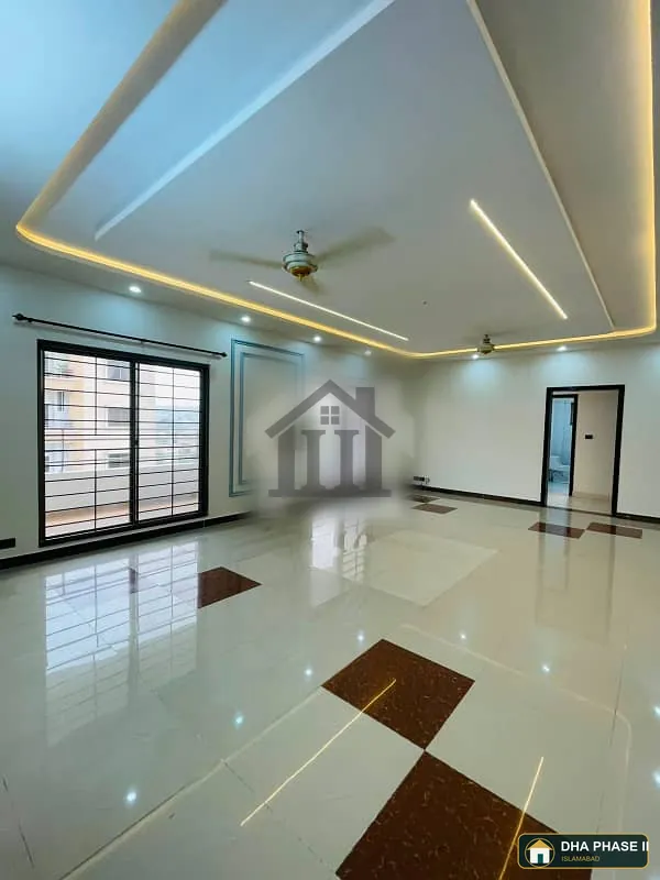 12 Marla Flat In Askari Tower 2 For sale