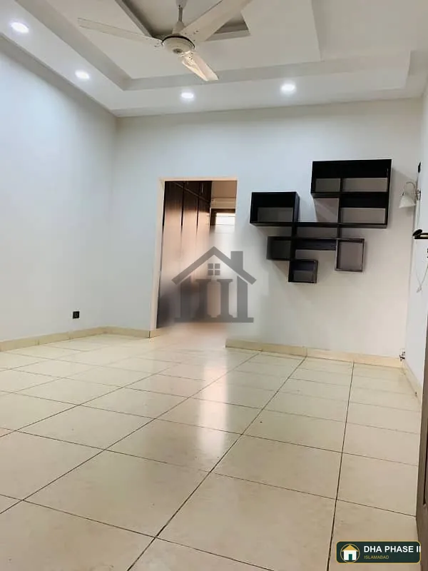 4 Bed Flat Available For Sale In Askari Tower 1