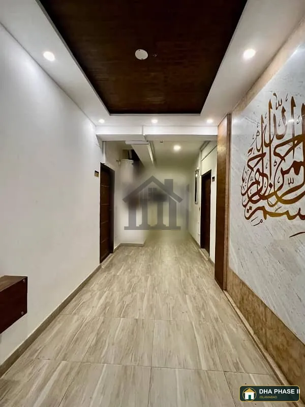 Luxury Three Bedroom Apartment Available For Sale