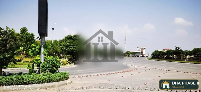 SECTOR G CORNER NEAR TO MASJID COMMERCIAL AND PARK PLOT FOR SALE image 1