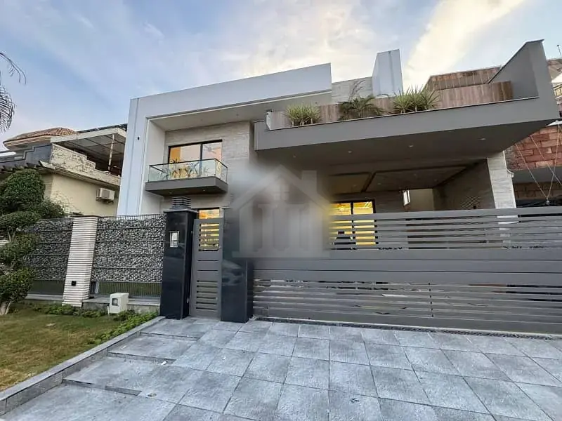 Highly Desirable High-Yield 1 Kanal House for Sale in DHA Phase 2 Islamabad