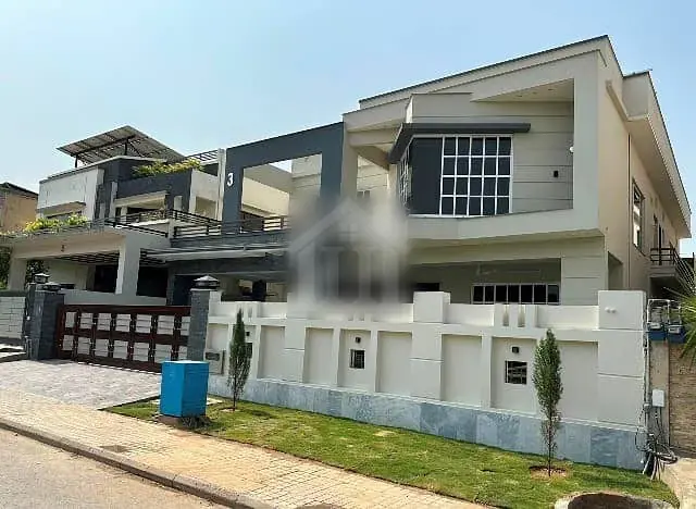 Wide Driveway 1 Kanal House for Sale in DHA Phase 2 Islamabad