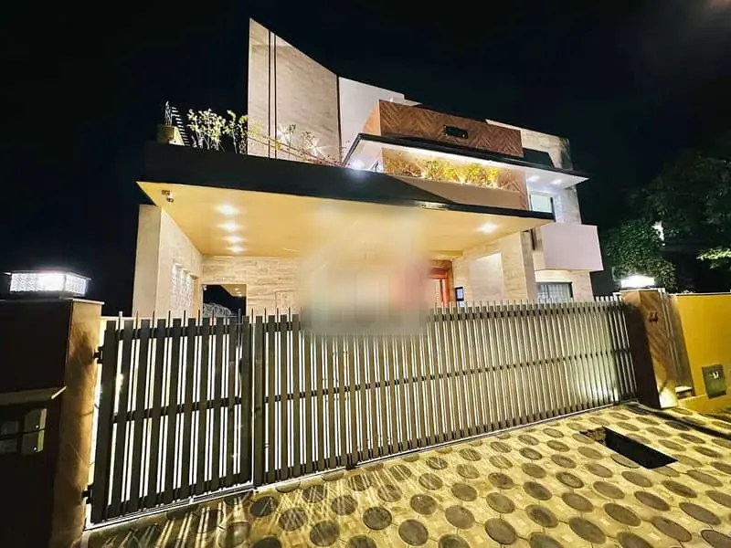 Prime Location with Modern Amenities Near Market 1 Kanal House for Sale in DHA Phase 2 Islamabad