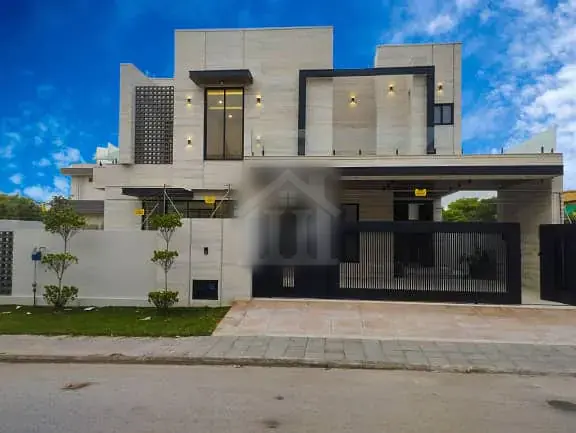 Ultra Luxurious 1 Kanal House for Sale in DHA Phase 2 Islamabad