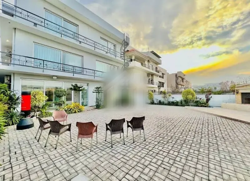 Slightly Used Designer Slylish and Fully Furnished 1.5 Kanal House for Sale in DHA Phase 2 Islamabad