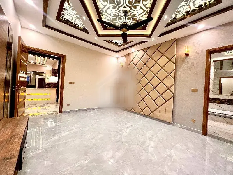 Beautiful Designer Luxury with Big Lawn 2.7 Kanal House for Sale in DHA Phase 2 Islamabad