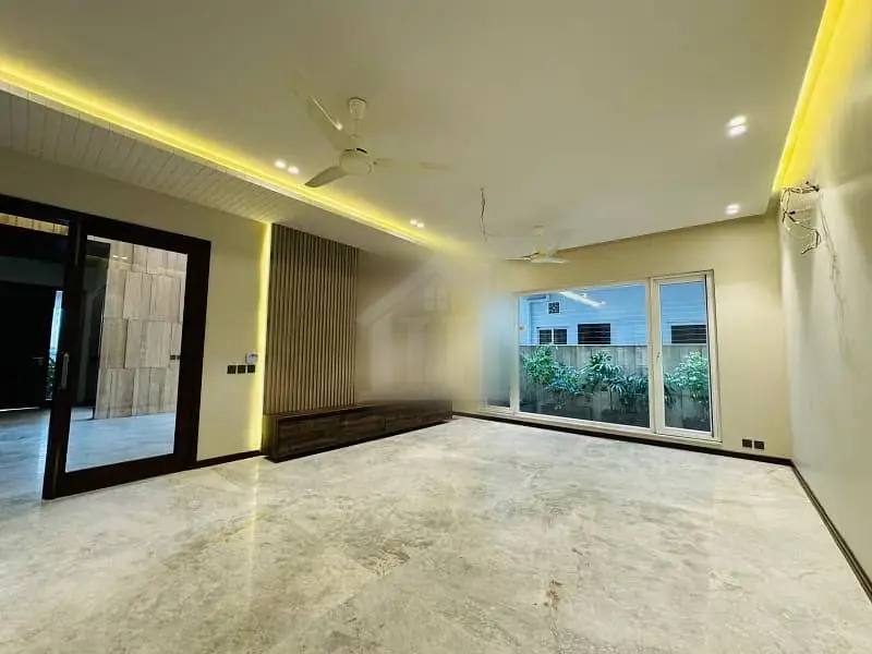 Prime Location Tasteful 1 Kanal House for Sale in DHA Phase 2 Islamabad
