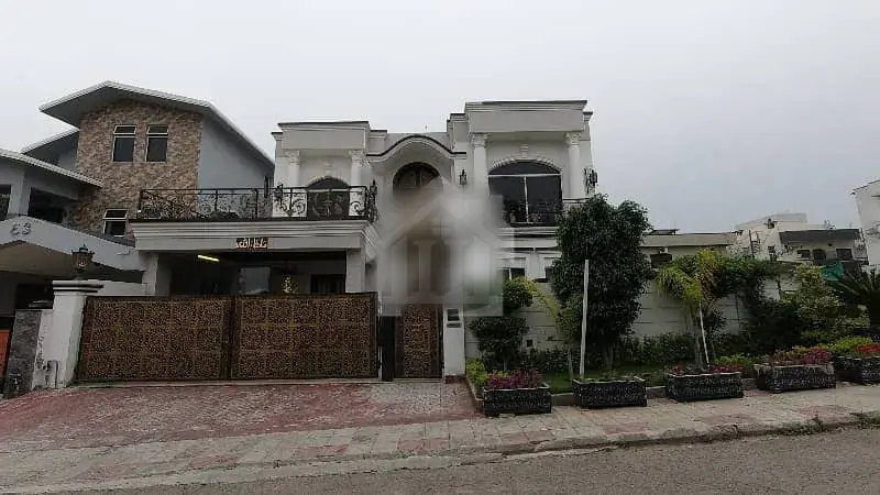 Prime Location Good Freshly Painted 1 Kanal House for Sale in DHA Phase 2 Islamabad
