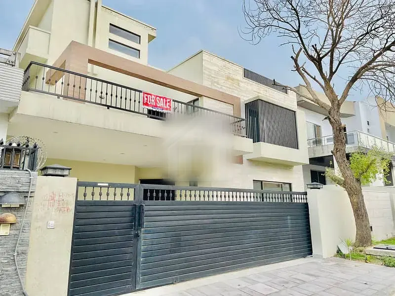 Used near Giga Mall 1 Kanal House for Sale in DHA Phase 2 Islamabad