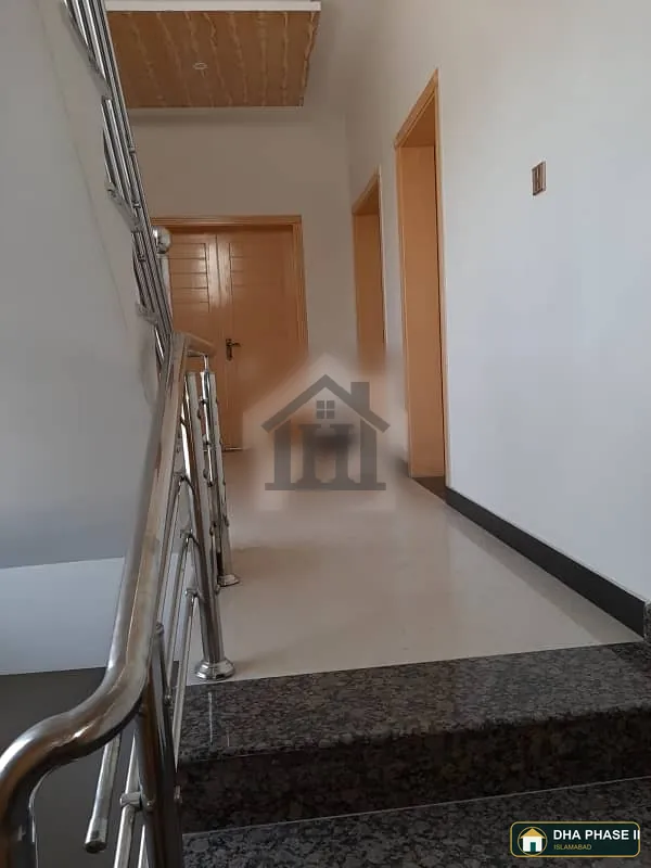 1 Kanal Upper Portion For Rent image 1